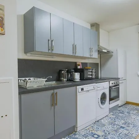 L'elias : De Standing Pour 6 Apartment